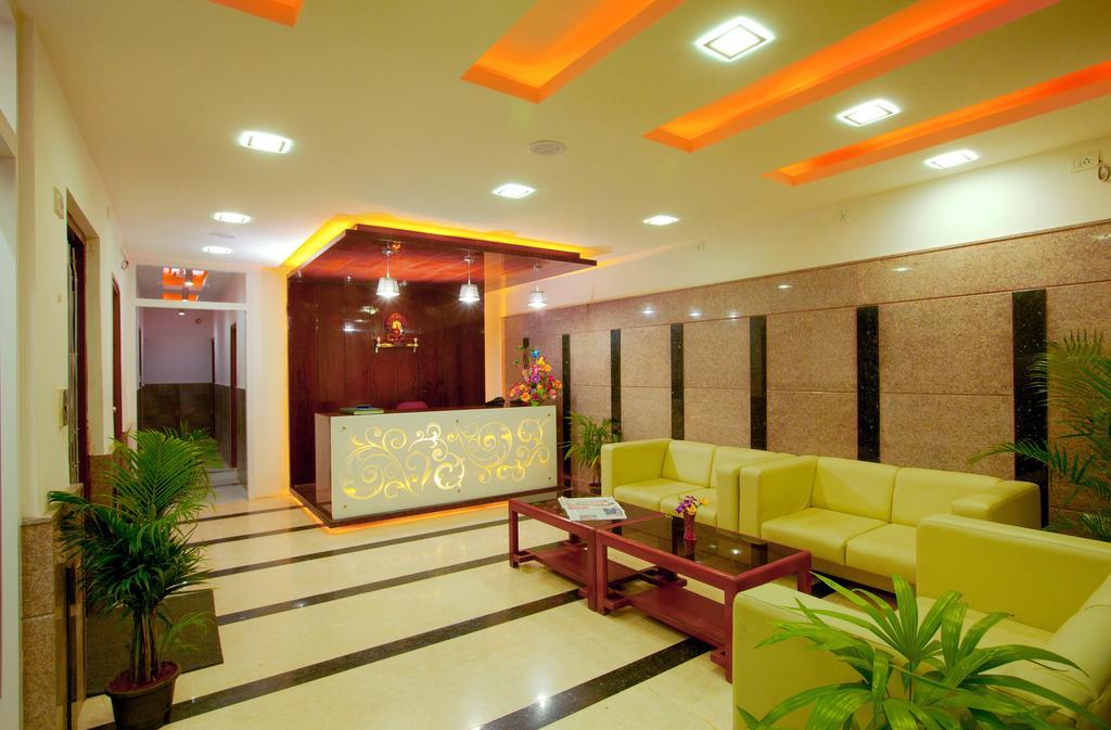 Hotel Vt Orchid Chennai Exteriör bild